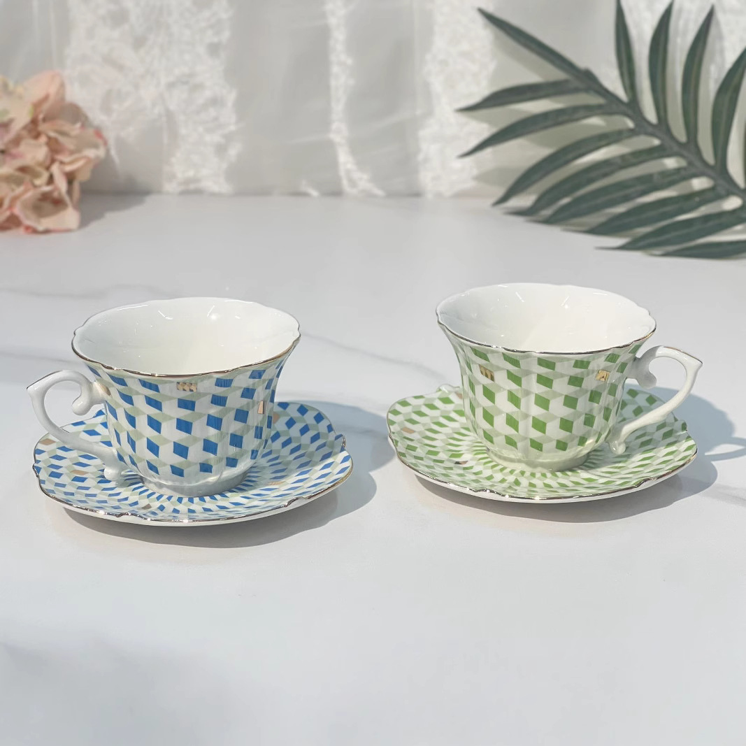 Coffee Tea Green - Set Cangkir Kopi dan Piring Keramik